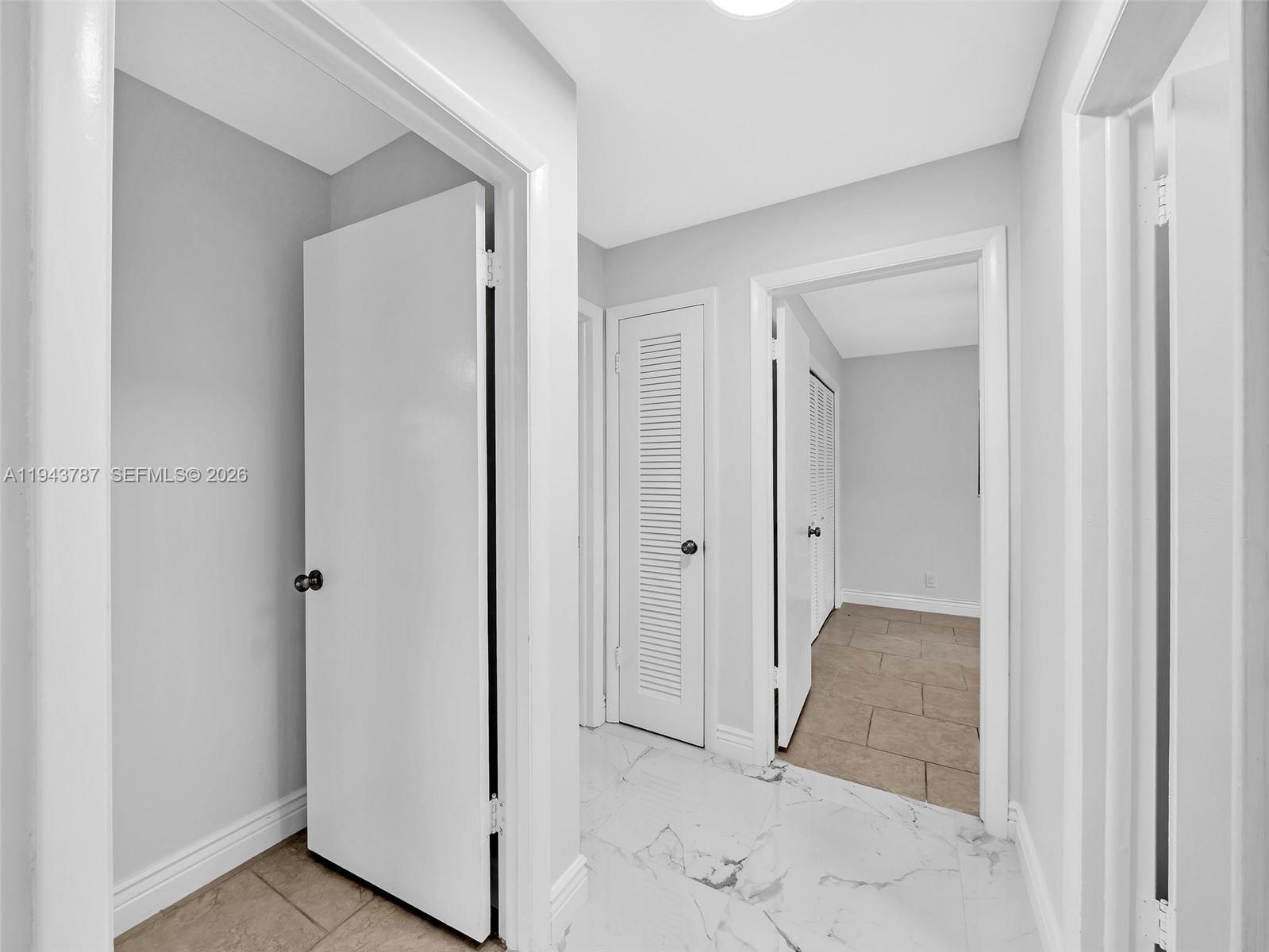 10251 NW 39th Ct Coral Springs, FL 33065