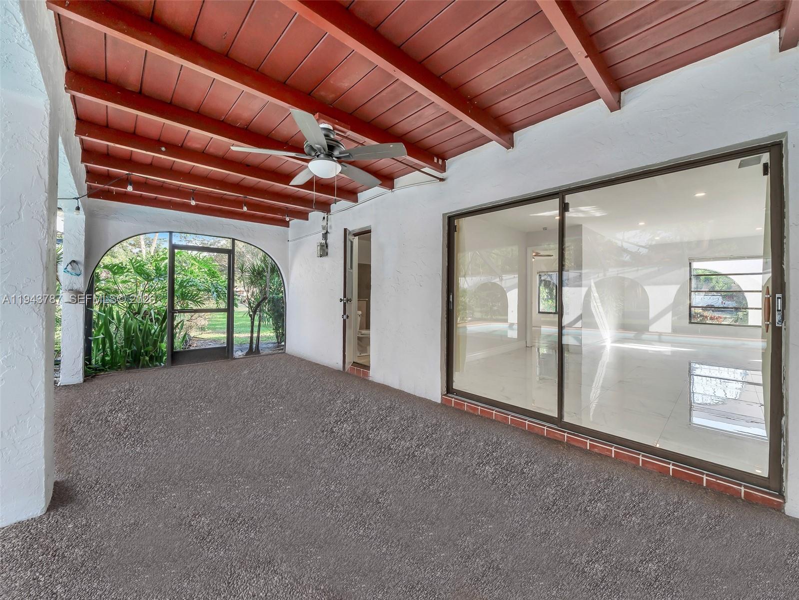 10251 NW 39th Ct Coral Springs, FL 33065