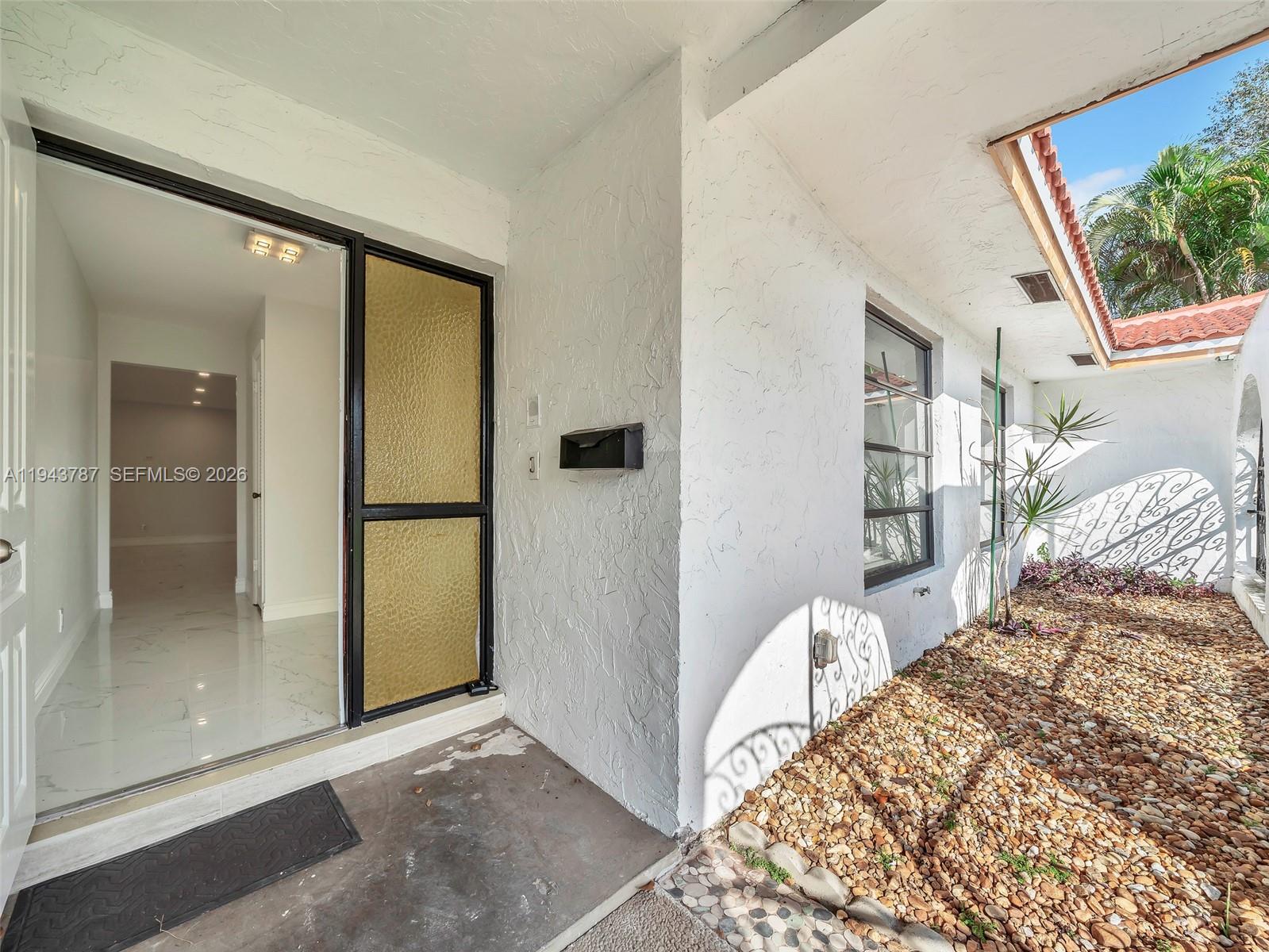 10251 NW 39th Ct Coral Springs, FL 33065