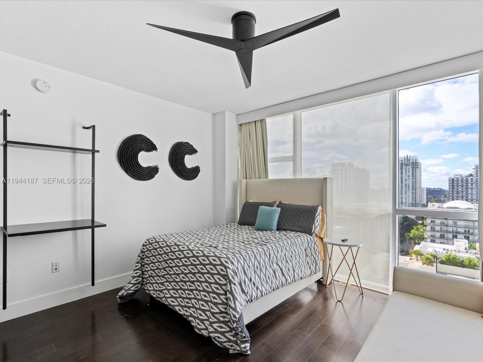 image Onyx On The Bay19