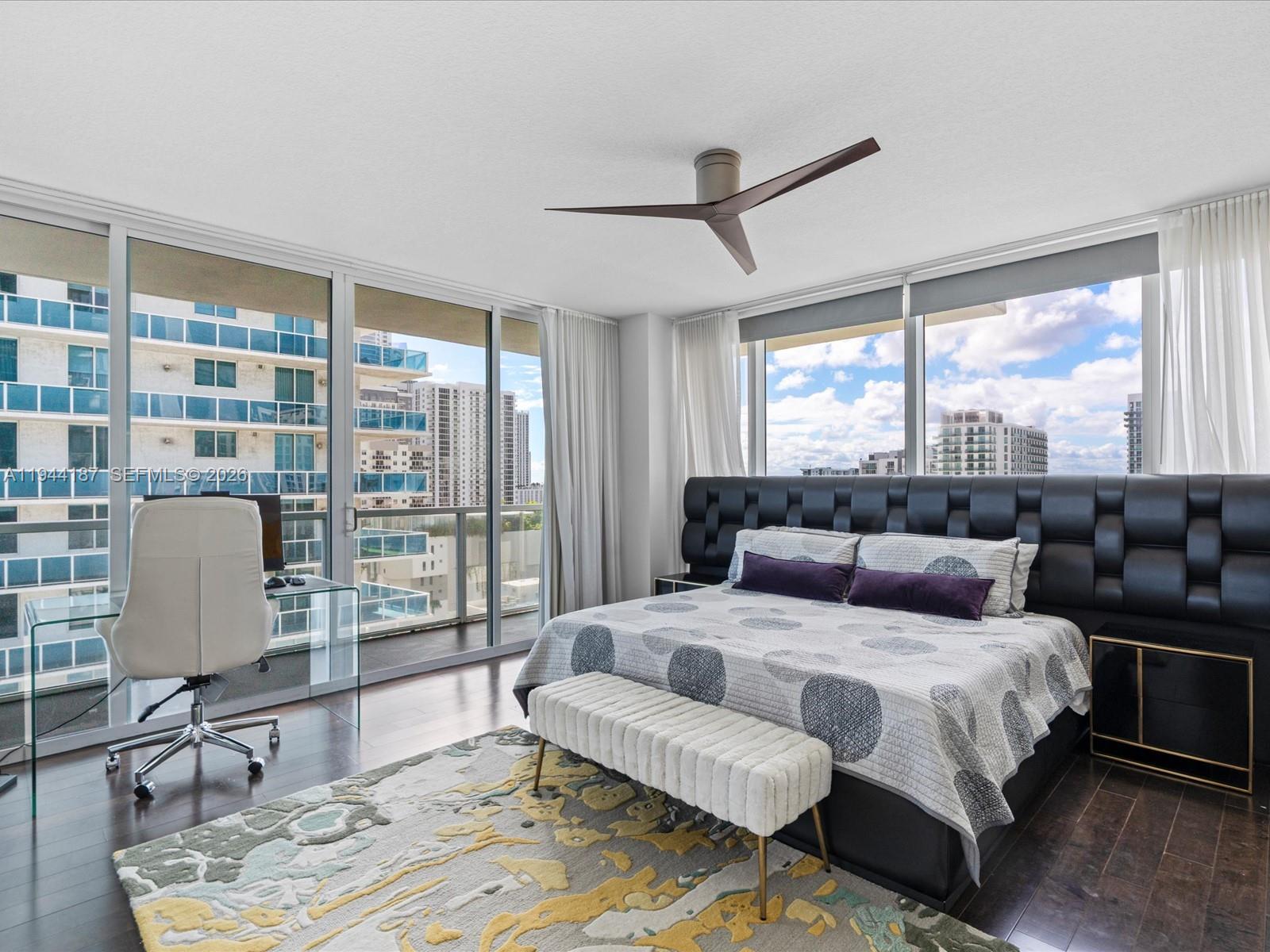 image Onyx On The Bay24