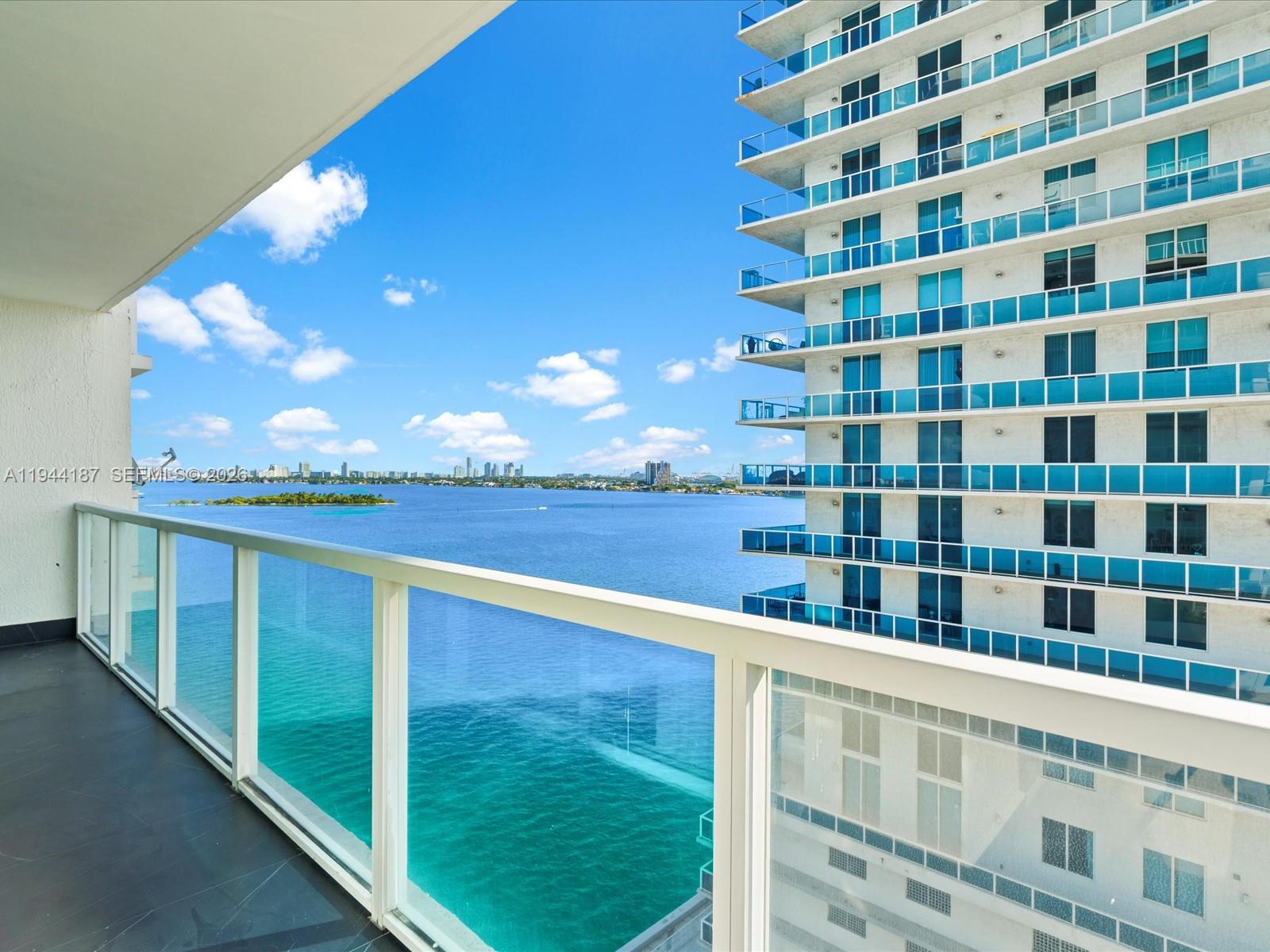 image Onyx On The Bay28