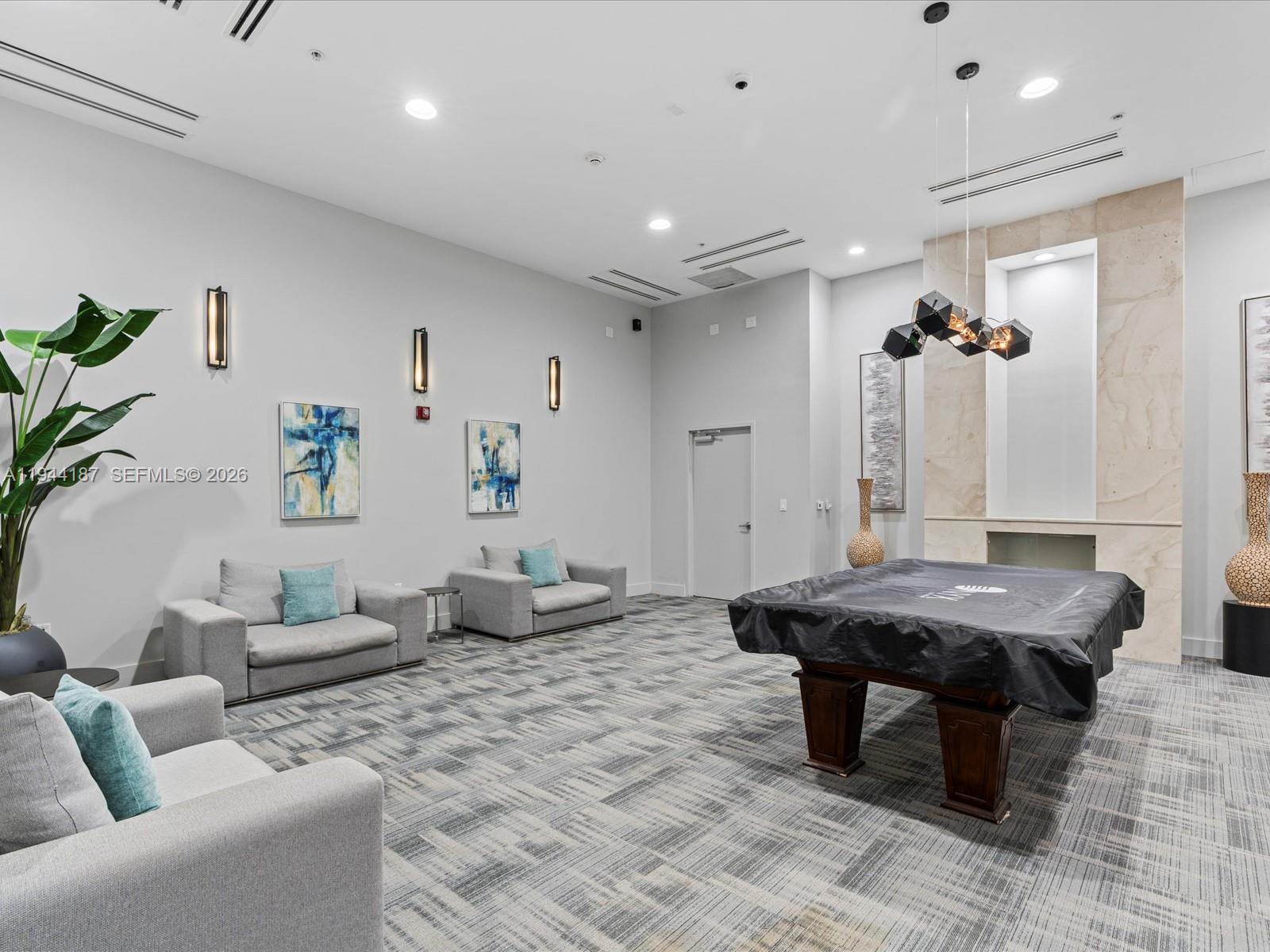 image Onyx On The Bay38