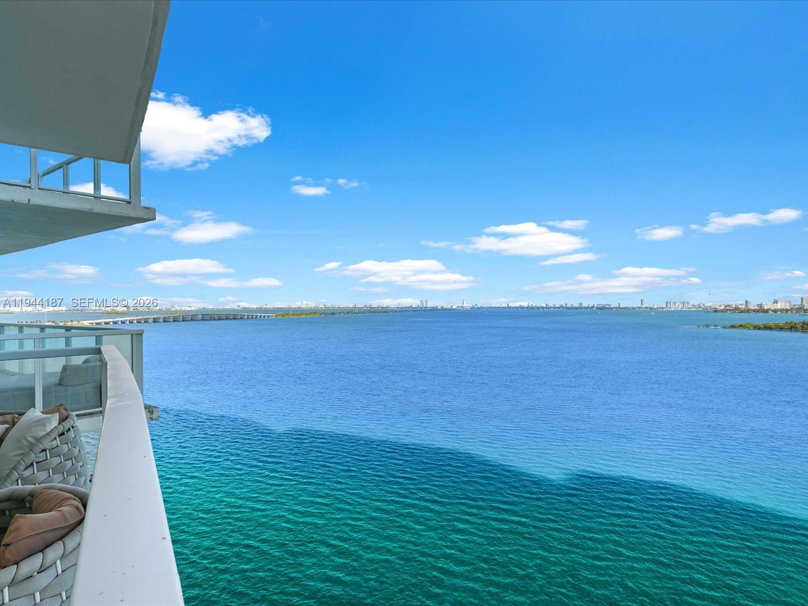 image Onyx On The Bay4