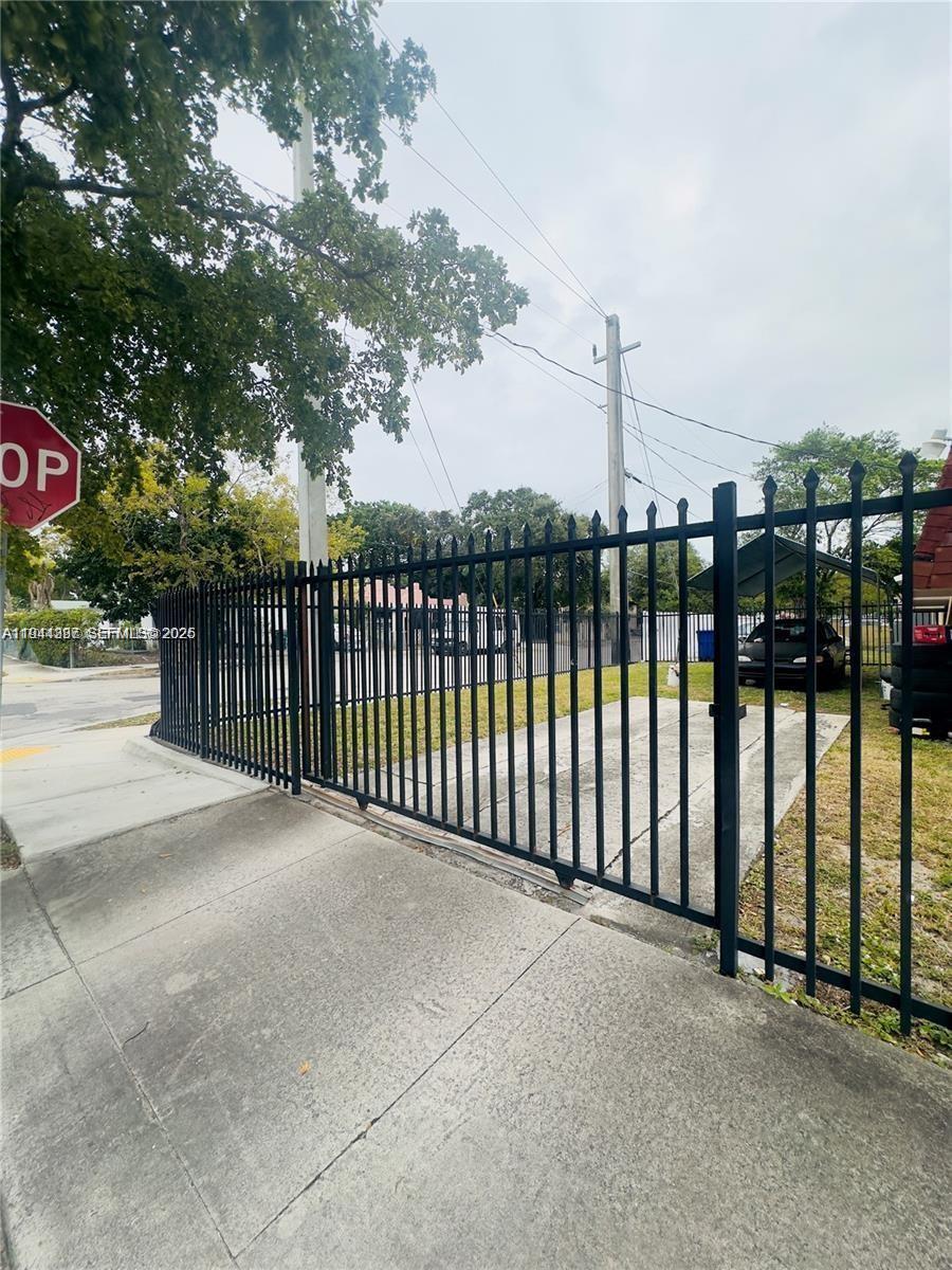 5743 NW 3rd Ave Miami, FL 33127