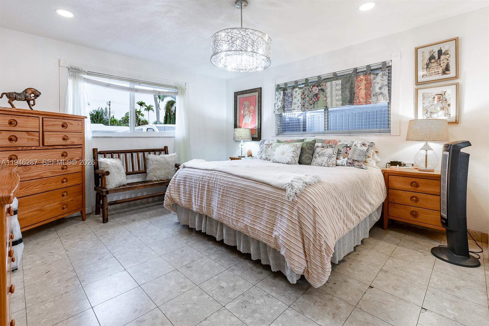 1243 W 78th St Hialeah, FL 33014