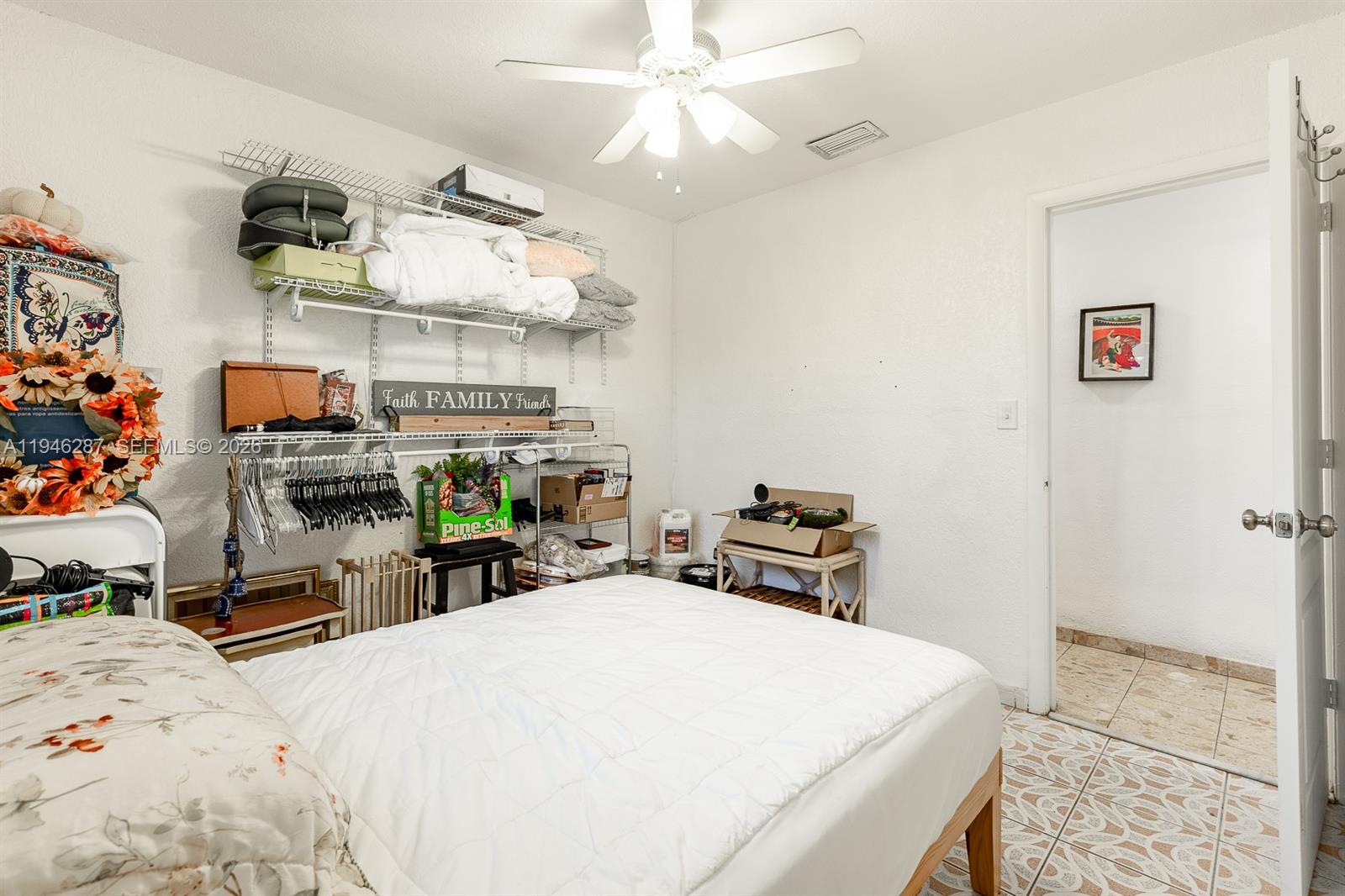 1243 W 78th St Hialeah, FL 33014