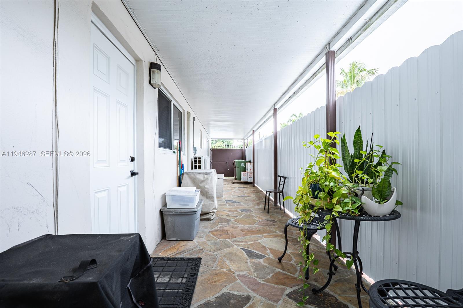 1243 W 78th St Hialeah, FL 33014