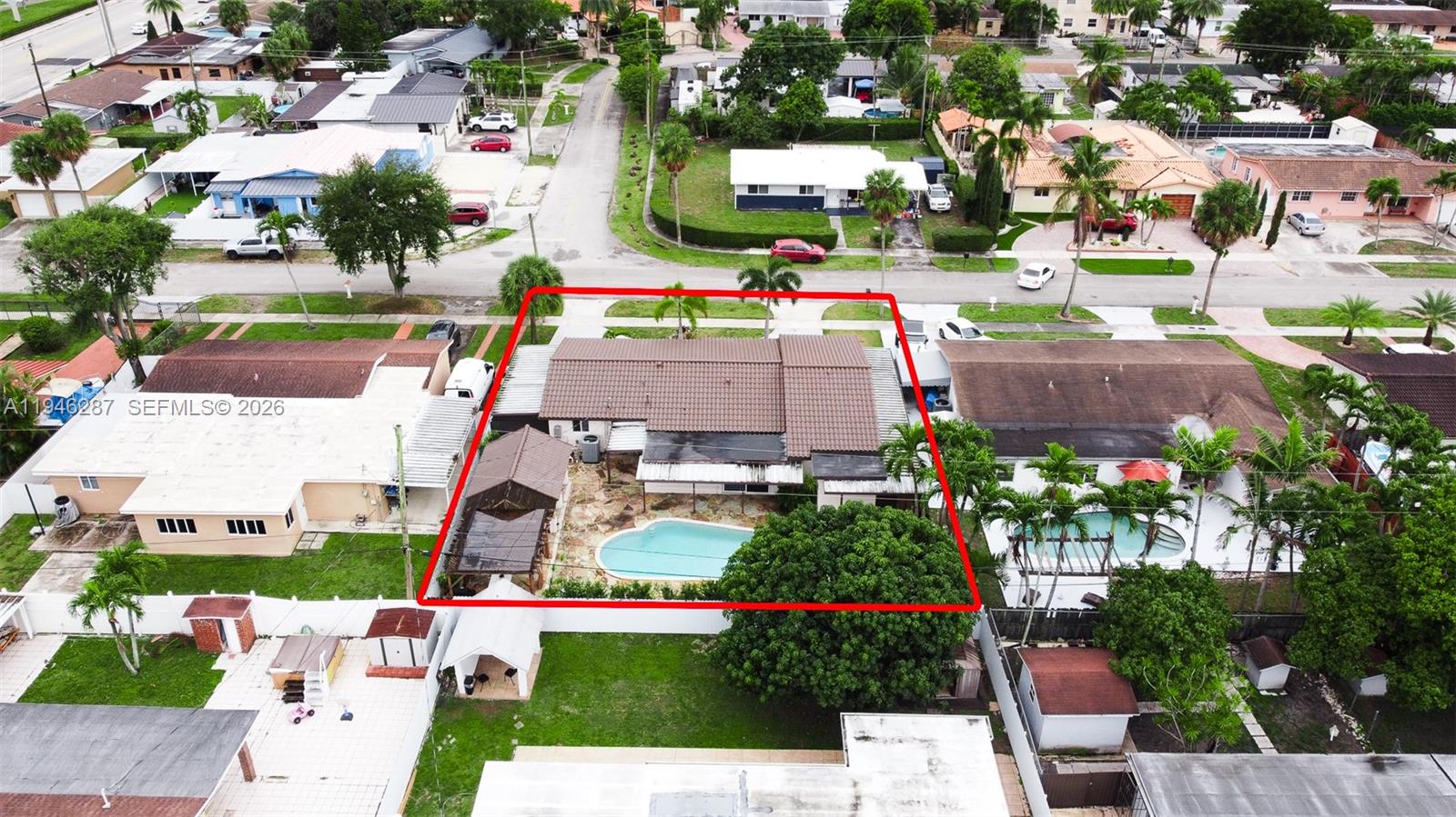 1243 W 78th St Hialeah, FL 33014