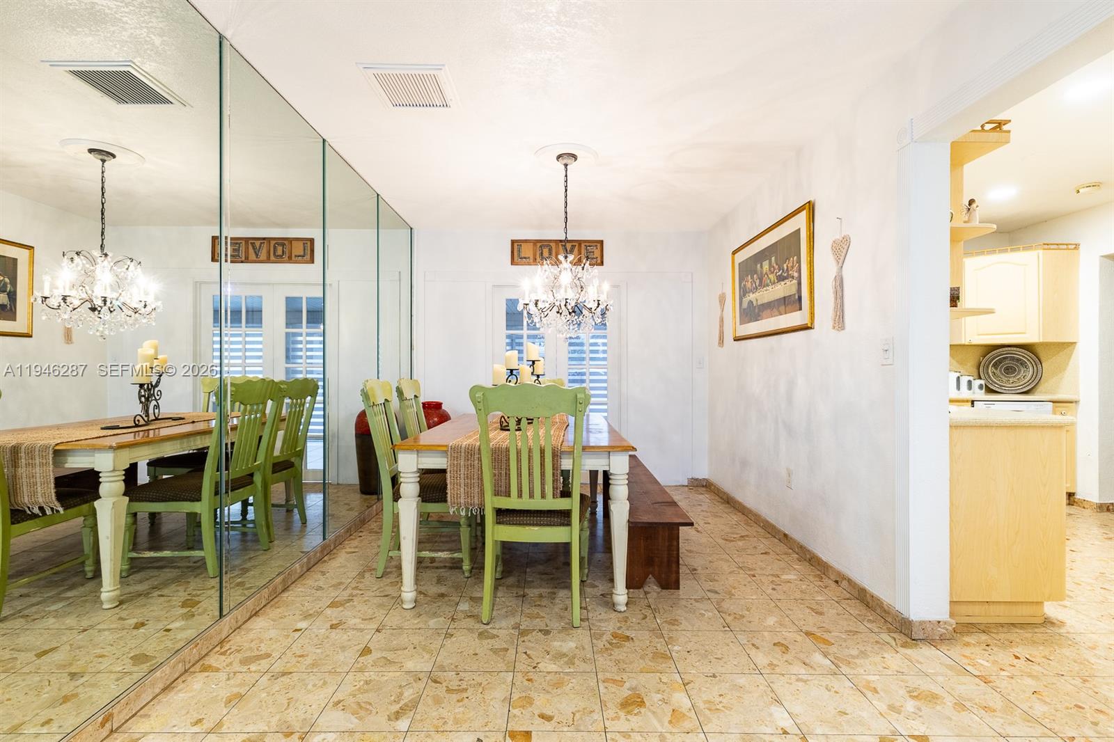 1243 W 78th St Hialeah, FL 33014