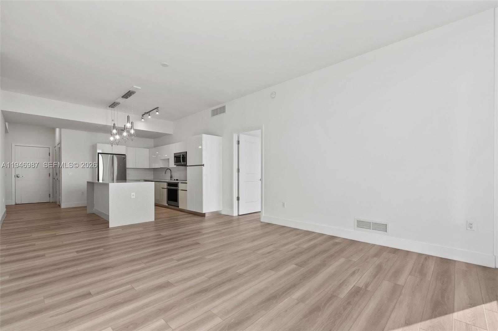 101 Diplomat Pkwy #1503 Hallandale Beach, FL 33009