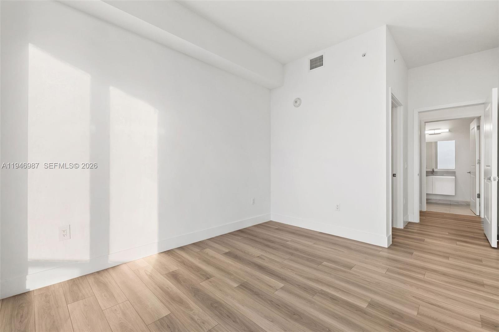 101 Diplomat Pkwy #1503 Hallandale Beach, FL 33009