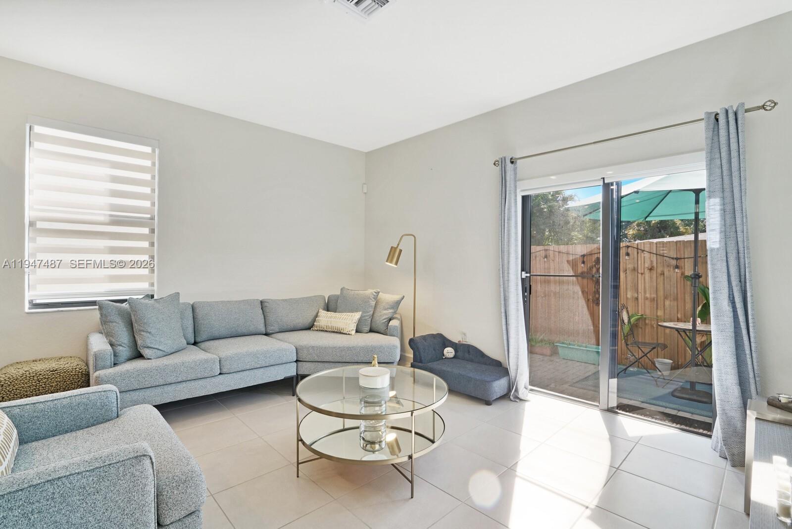 1526 SW 29th St Fort Lauderdale, FL 33315