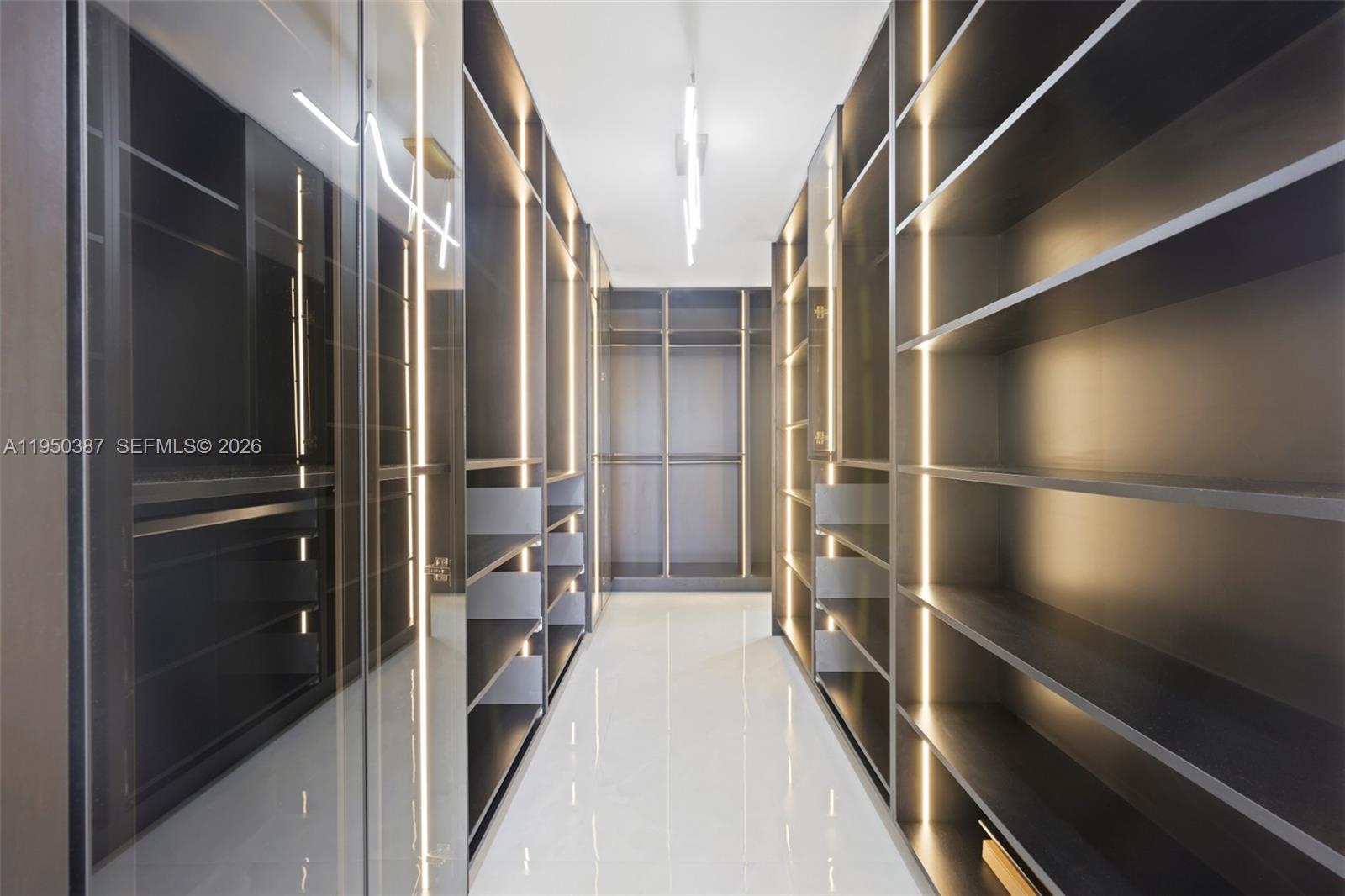 3410 Galt Ocean Dr #PH2N Fort Lauderdale, FL 33308