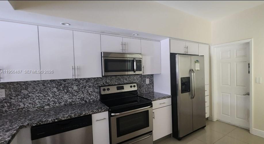 11837 SW 100th St Miami, FL 33186