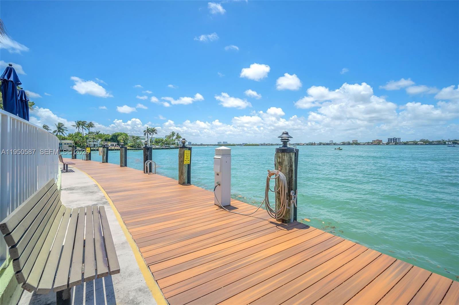 10350 W Bay Hbr Dr #8F Bay Harbor Islands, FL 33154