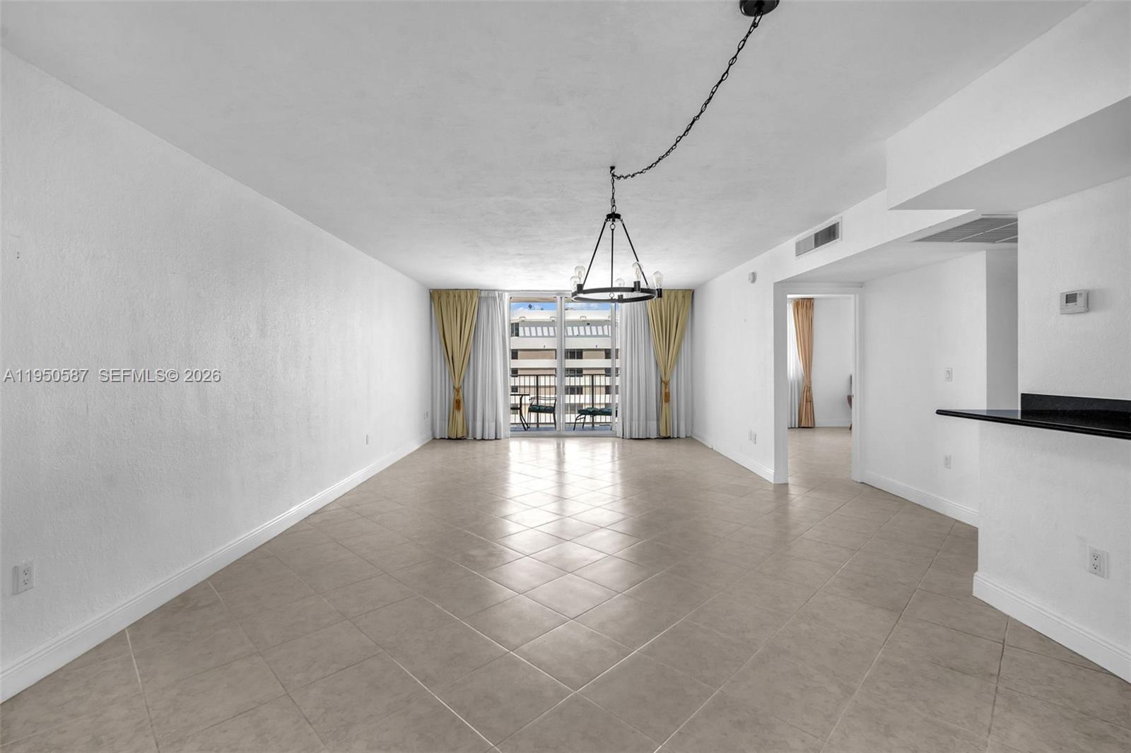 10350 W Bay Hbr Dr #8F Bay Harbor Islands, FL 33154