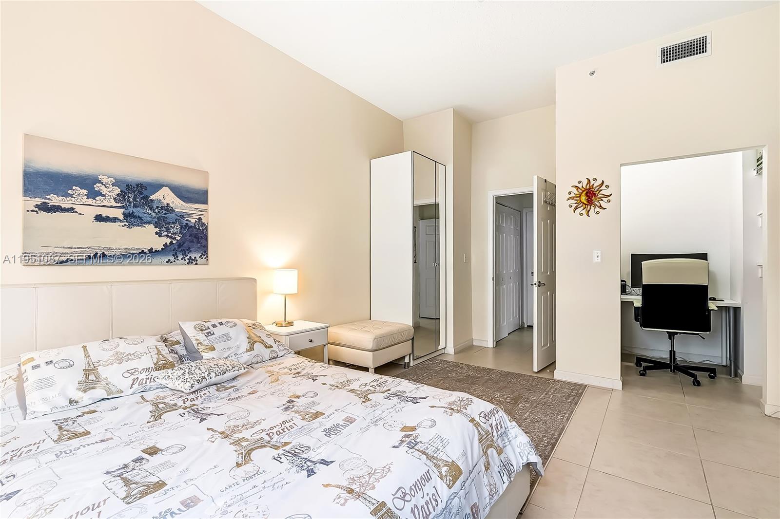 image 2080 Ocean Drive11