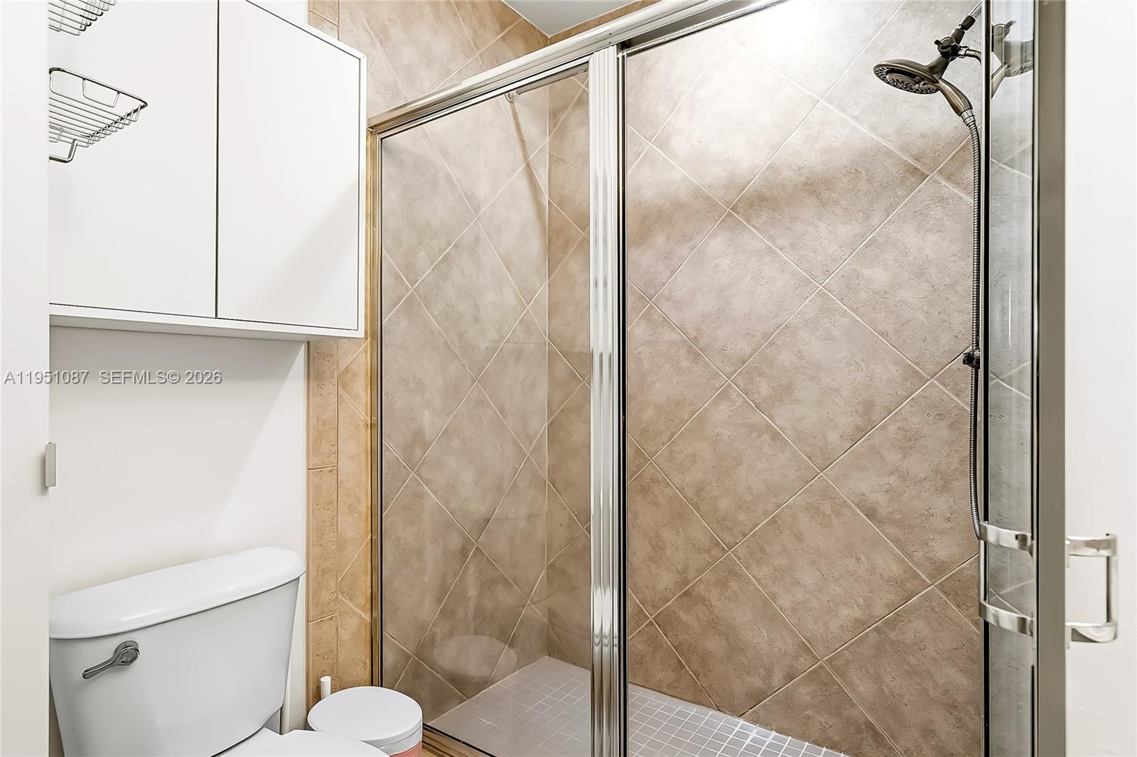 image 2080 Ocean Drive16