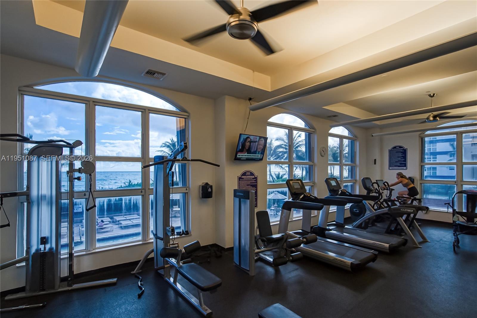 image 2080 Ocean Drive42