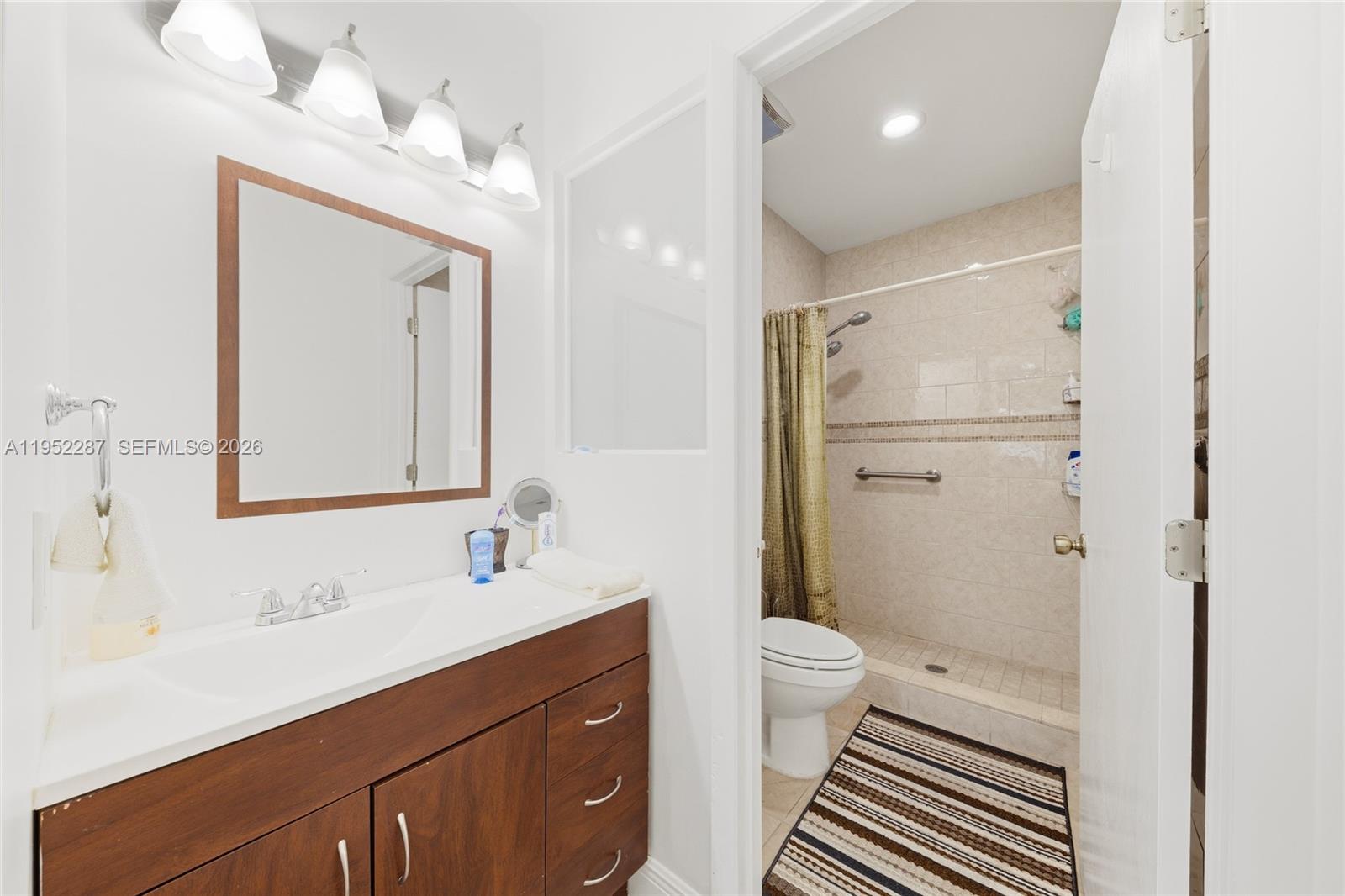 Undisclosed Address Miami, FL 33172