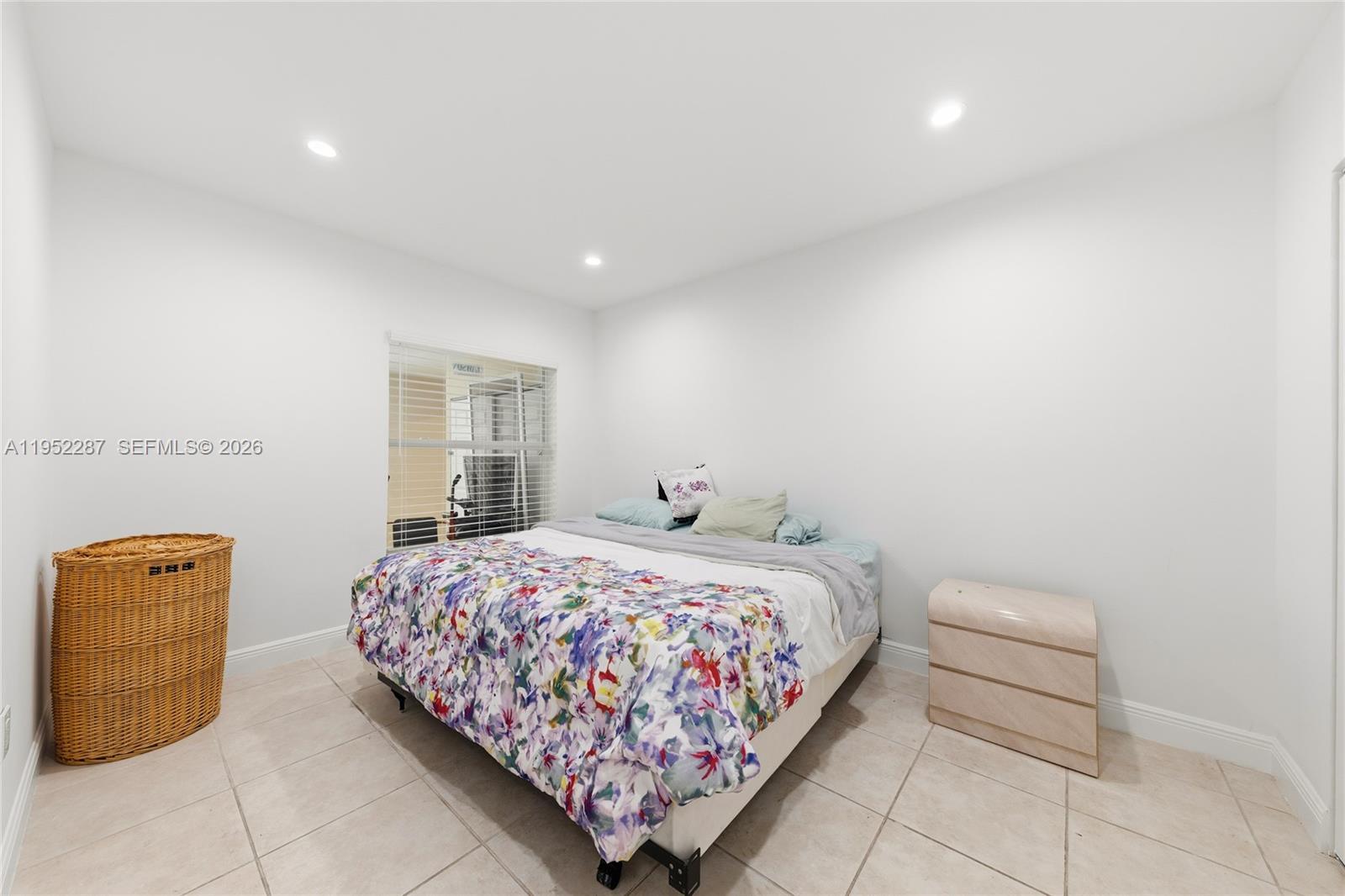 Undisclosed Address Miami, FL 33172