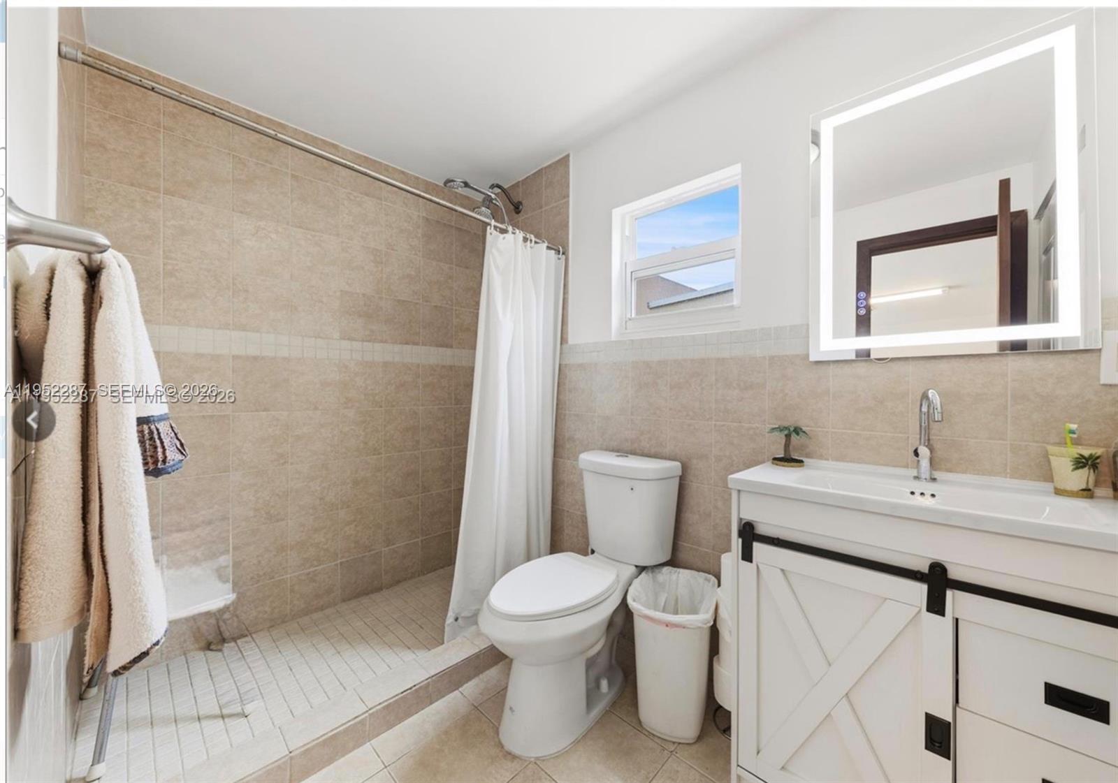 Undisclosed Address Miami, FL 33172