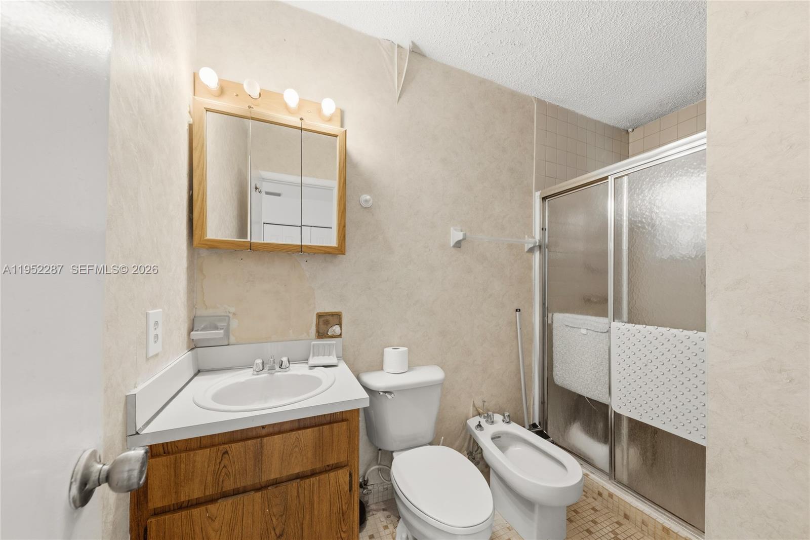 Undisclosed Address Miami, FL 33172