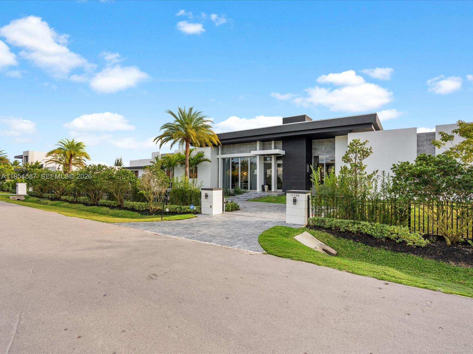 11780 NW 15th St Plantation, FL 33323