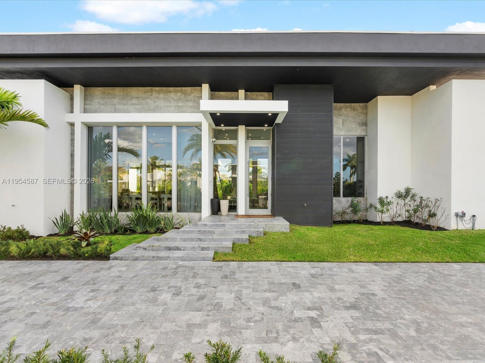 11780 NW 15th St Plantation, FL 33323