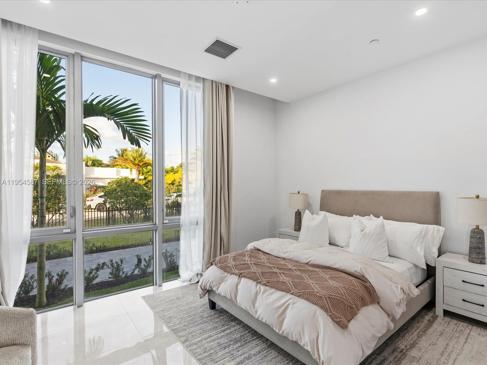 11780 NW 15th St Plantation, FL 33323