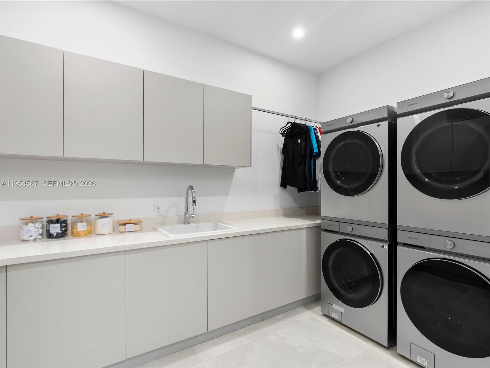 11780 NW 15th St Plantation, FL 33323