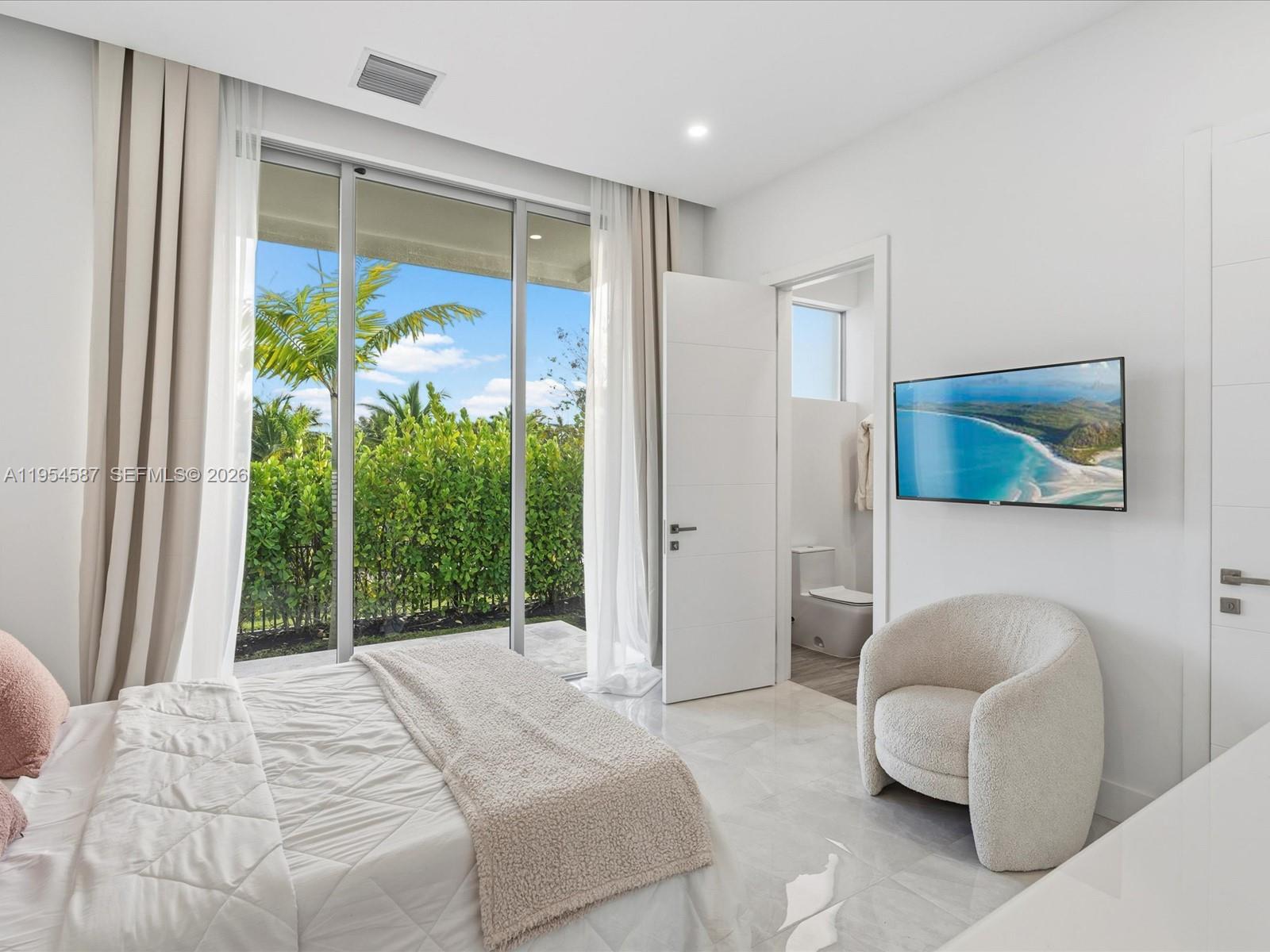 11780 NW 15th St Plantation, FL 33323