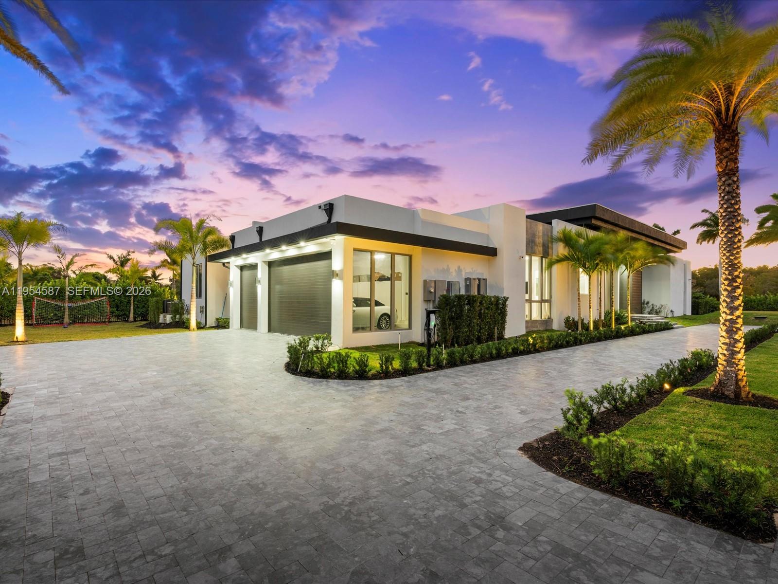 11780 NW 15th St Plantation, FL 33323