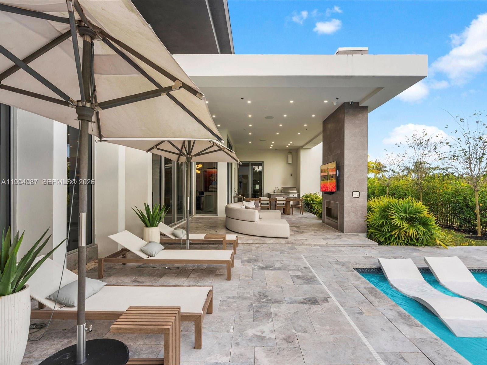 11780 NW 15th St Plantation, FL 33323