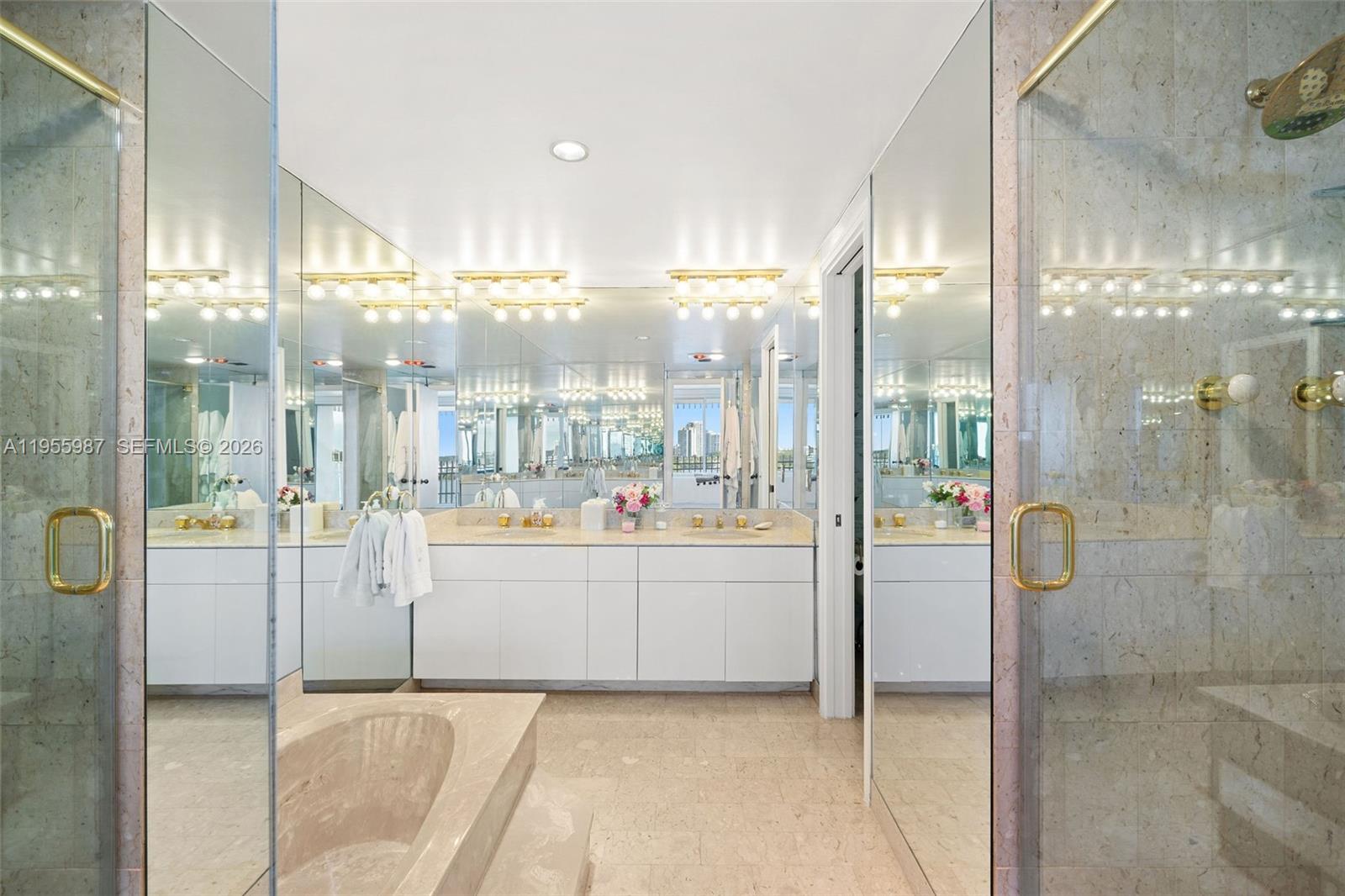 image Three Grove Isle20