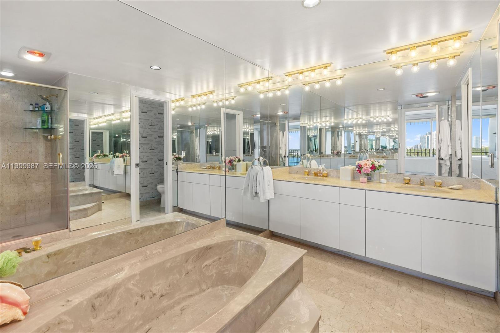 image Three Grove Isle21