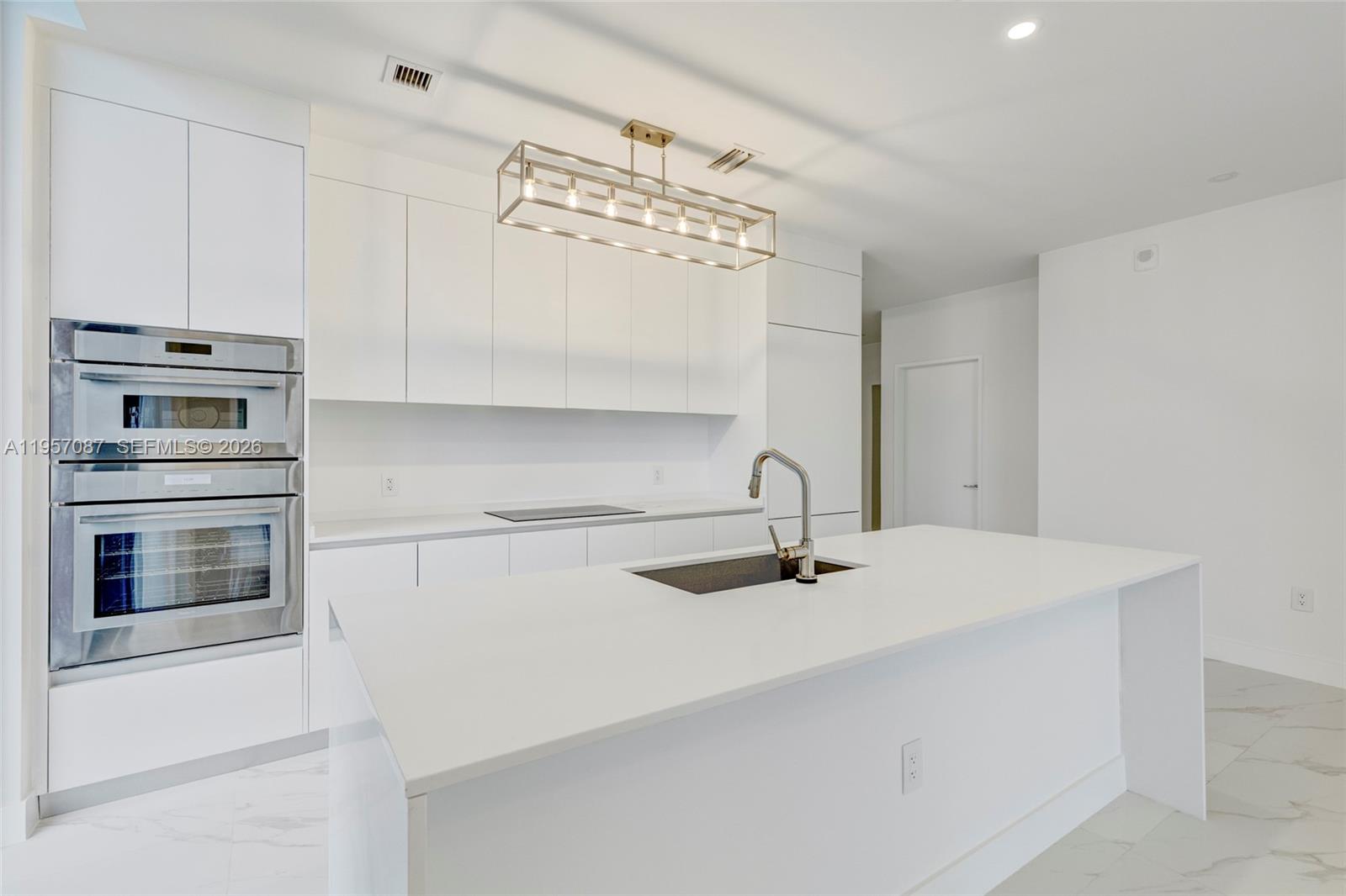 700 NE 24th St #207-A Miami, FL 33137