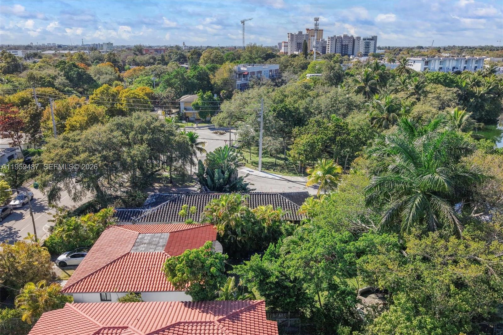 7715 NE 5th Ave Miami, FL 33138