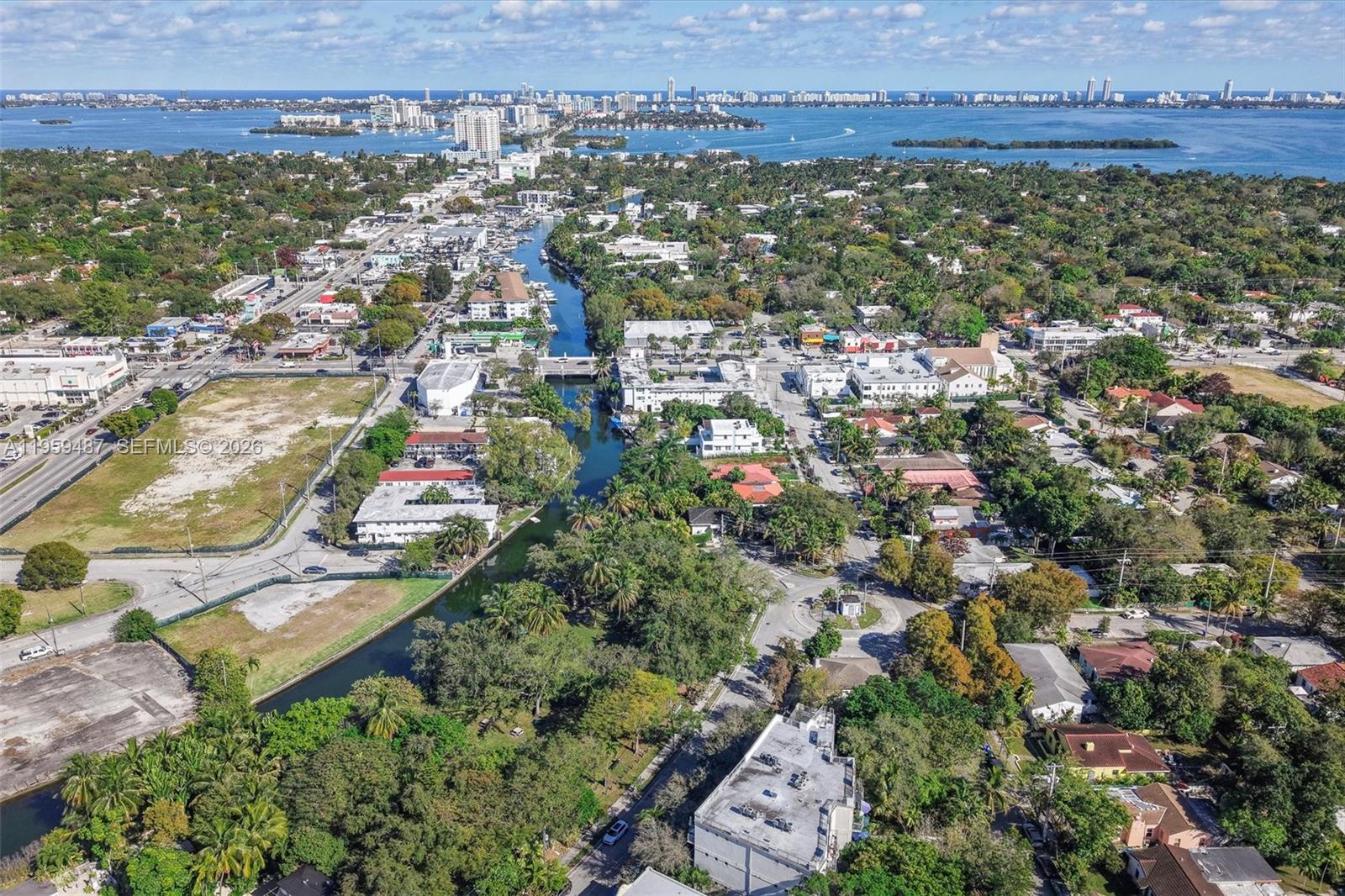 7715 NE 5th Ave Miami, FL 33138