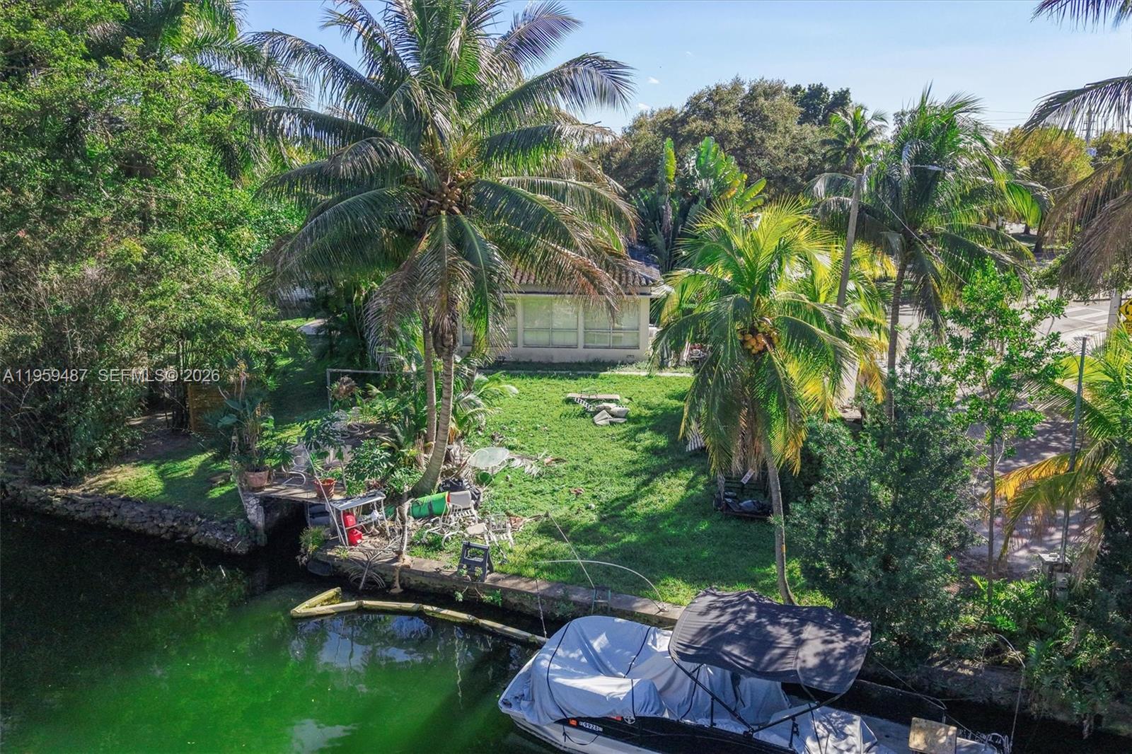 7715 NE 5th Ave Miami, FL 33138