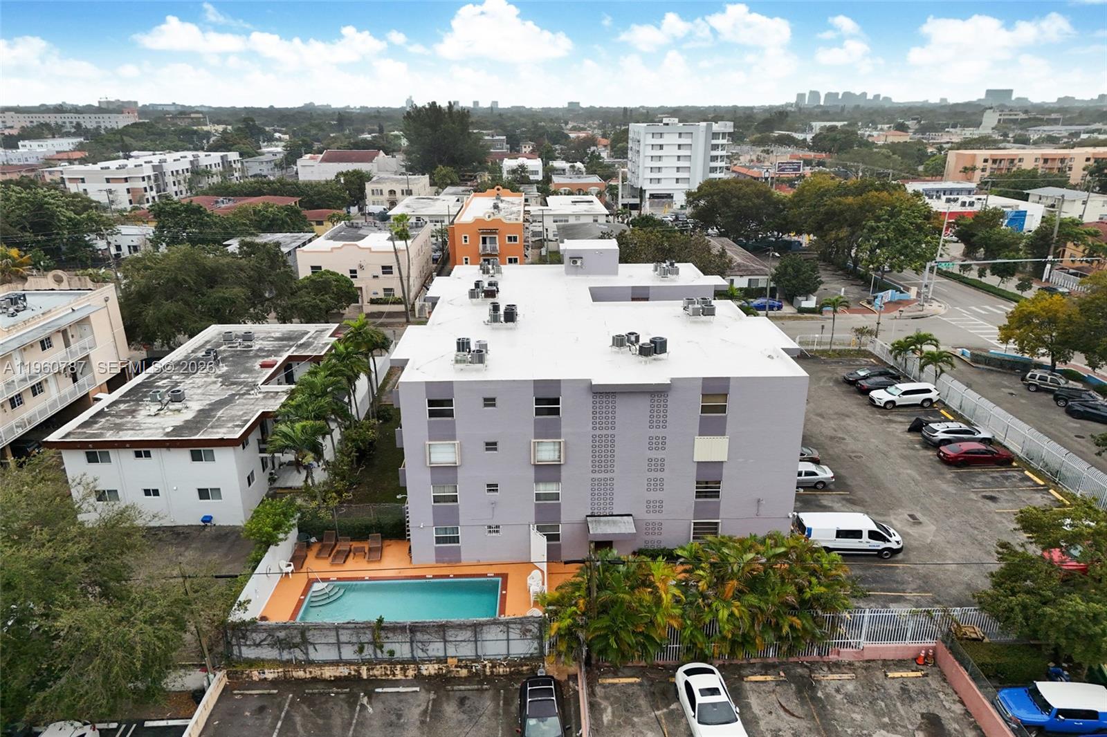 1661 SW 3rd St #25 Miami, FL 33135