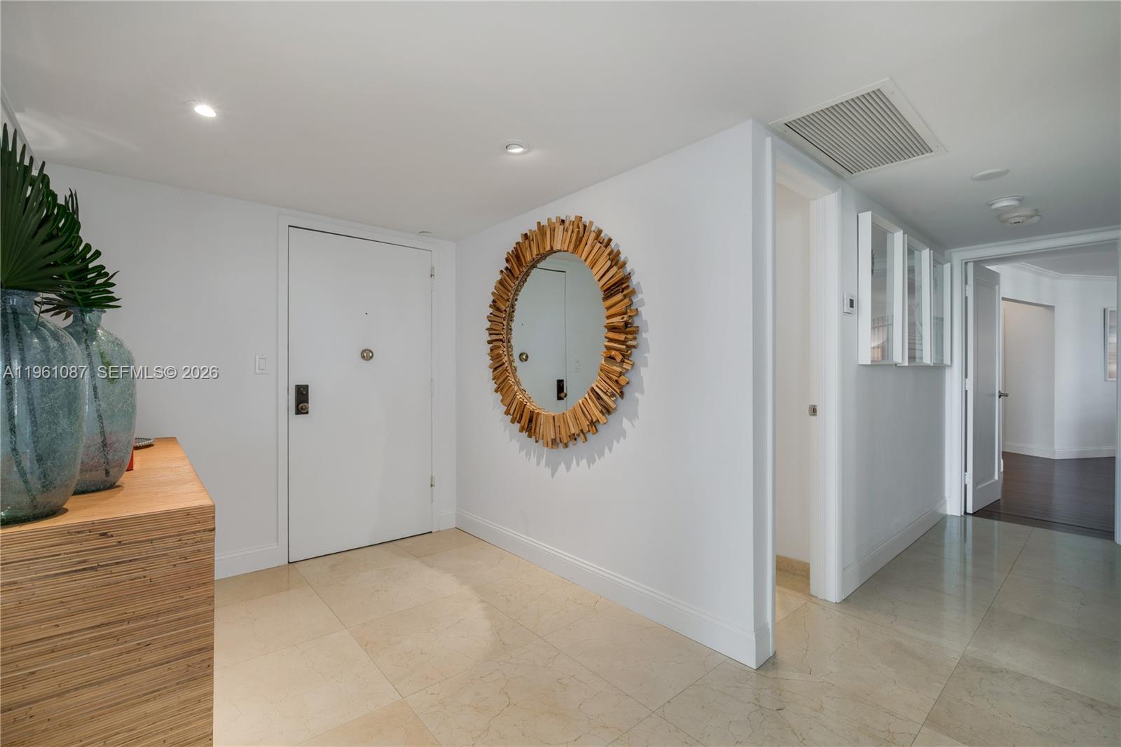 image Towers of Key Biscayne4