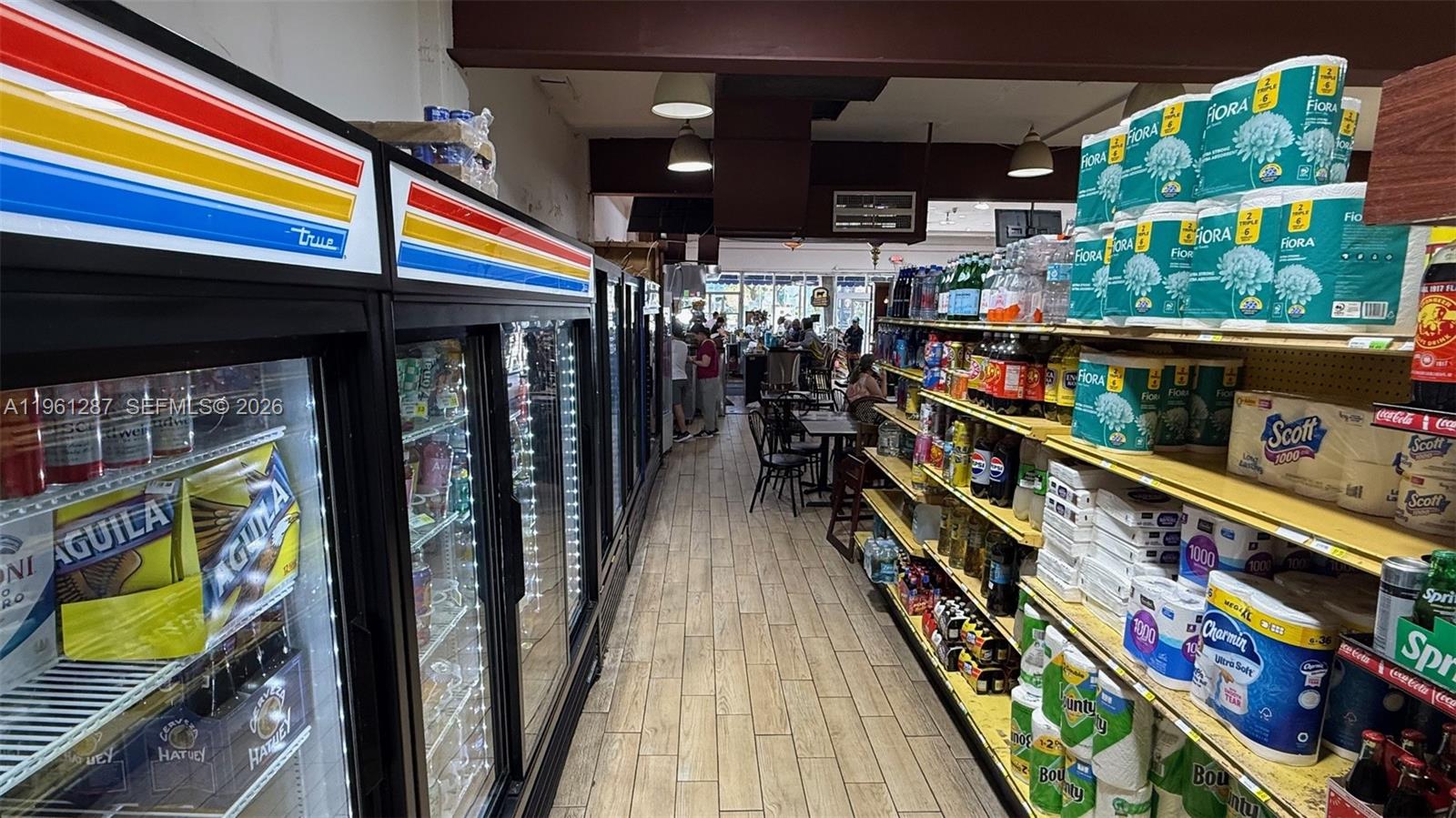 1305 SW 8th St Miami, FL 33135