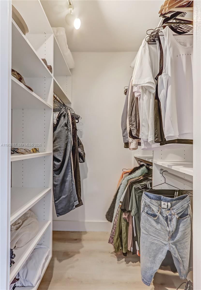 image Mirador 1000 (South Tower)8