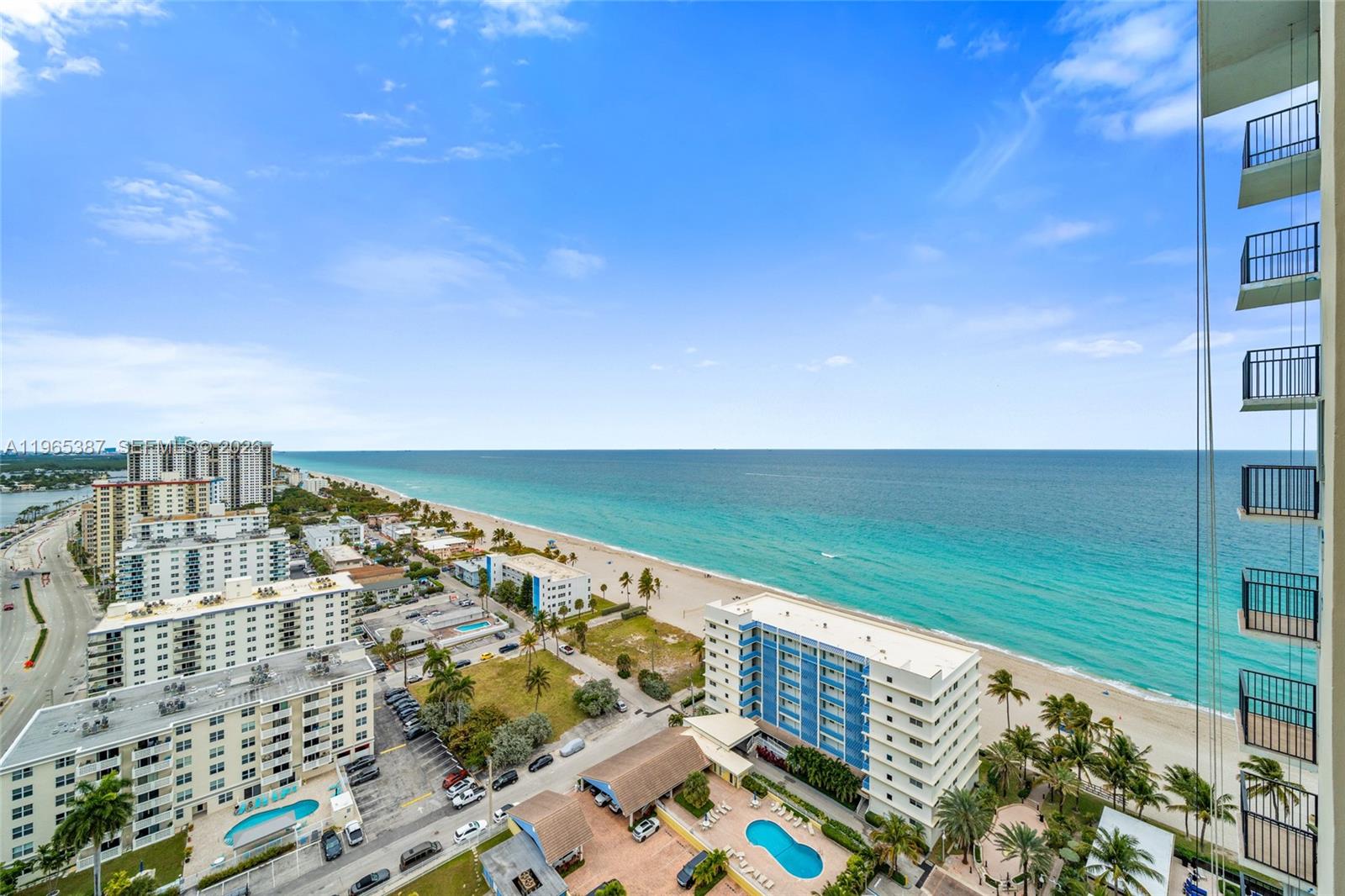2101 S Ocean Dr #2304 Hollywood, FL 33019