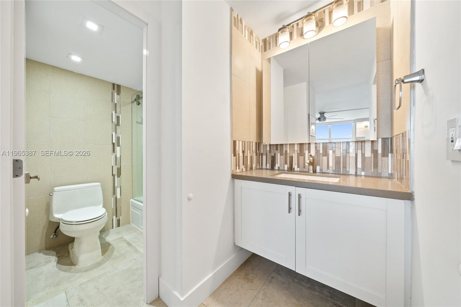 2101 S Ocean Dr #2304 Hollywood, FL 33019