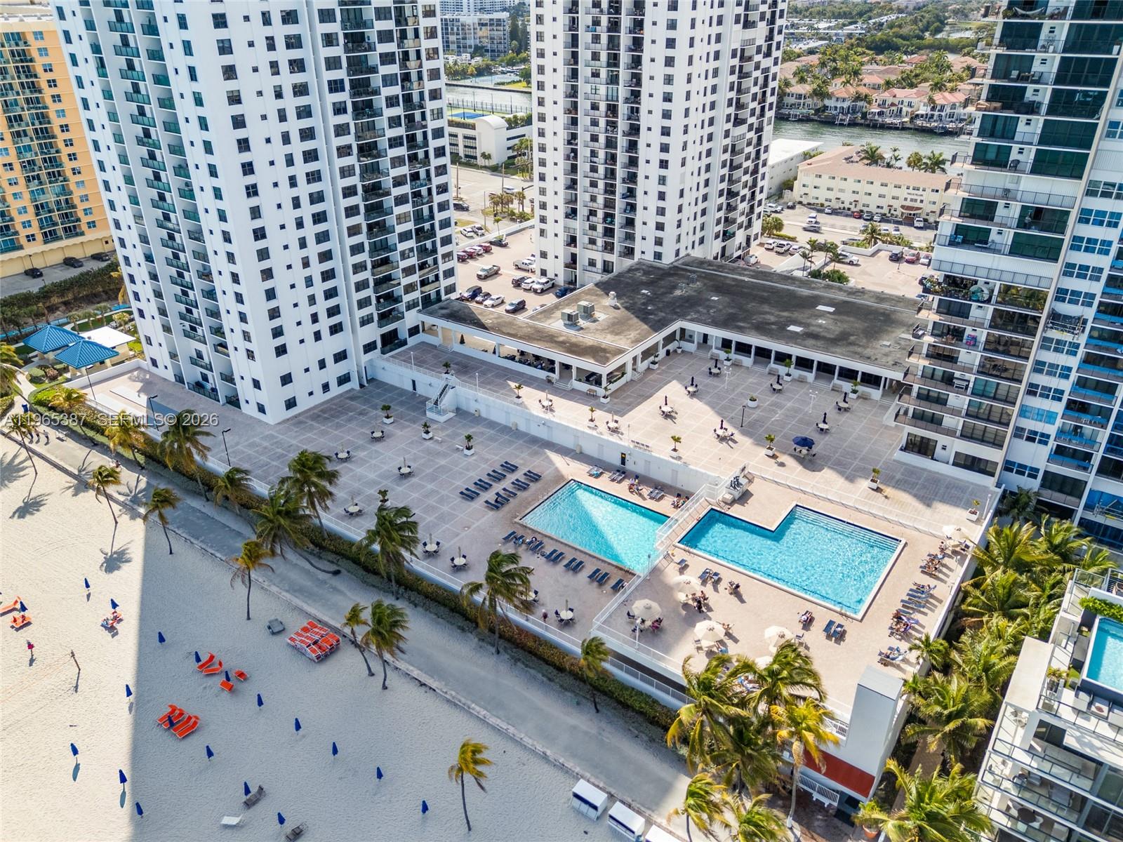 2101 S Ocean Dr #2304 Hollywood, FL 33019