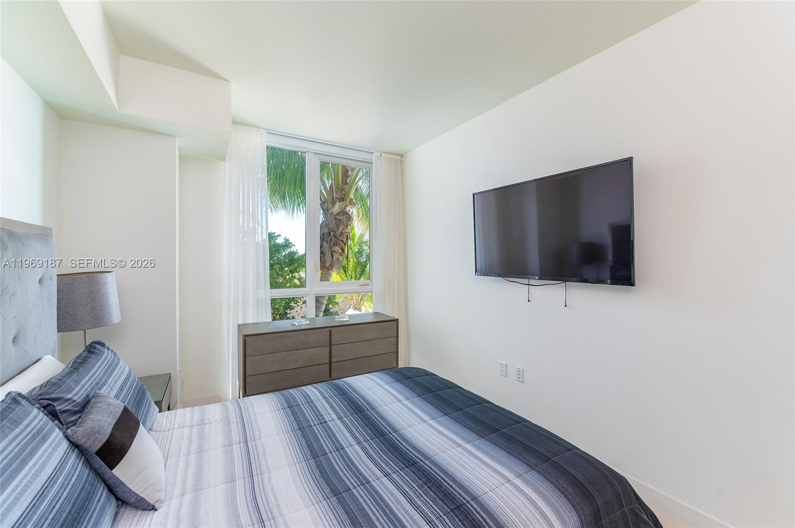 401 N Birch Rd #502 Fort Lauderdale, FL 33304