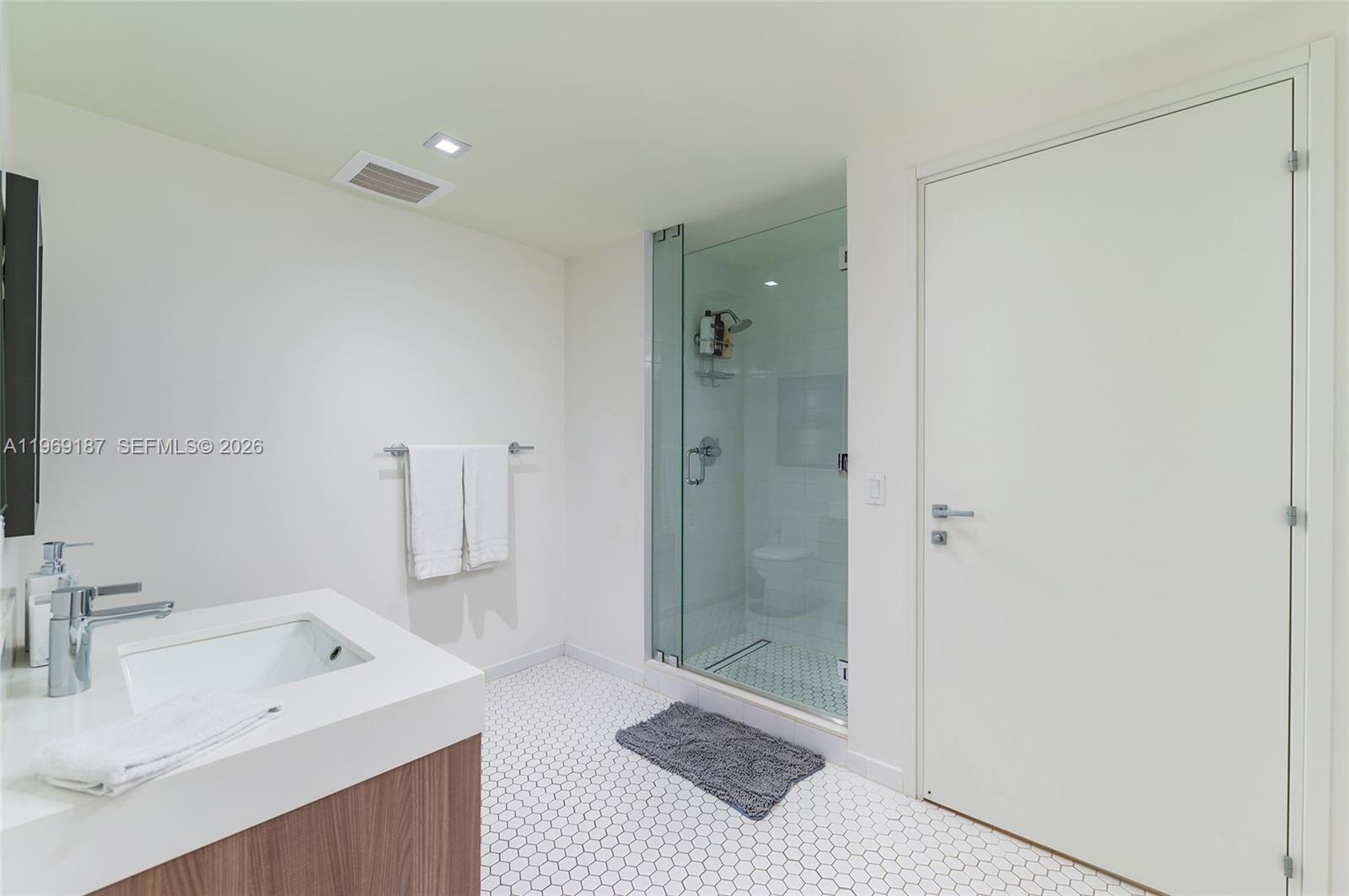 401 N Birch Rd #502 Fort Lauderdale, FL 33304